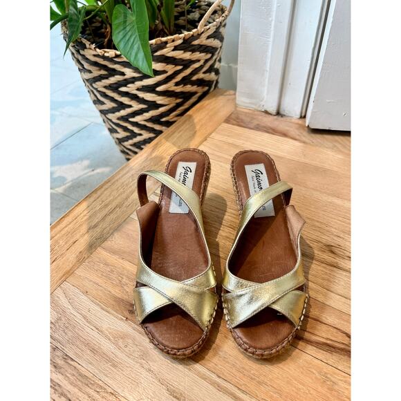 Gaimo Espadrille Wedges w/Peep Toe- Handmade in Spain, Size 37 (US 6.5) - Picture 3 of 9